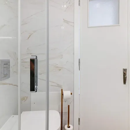 1 De Dezembro T1 Apartment *